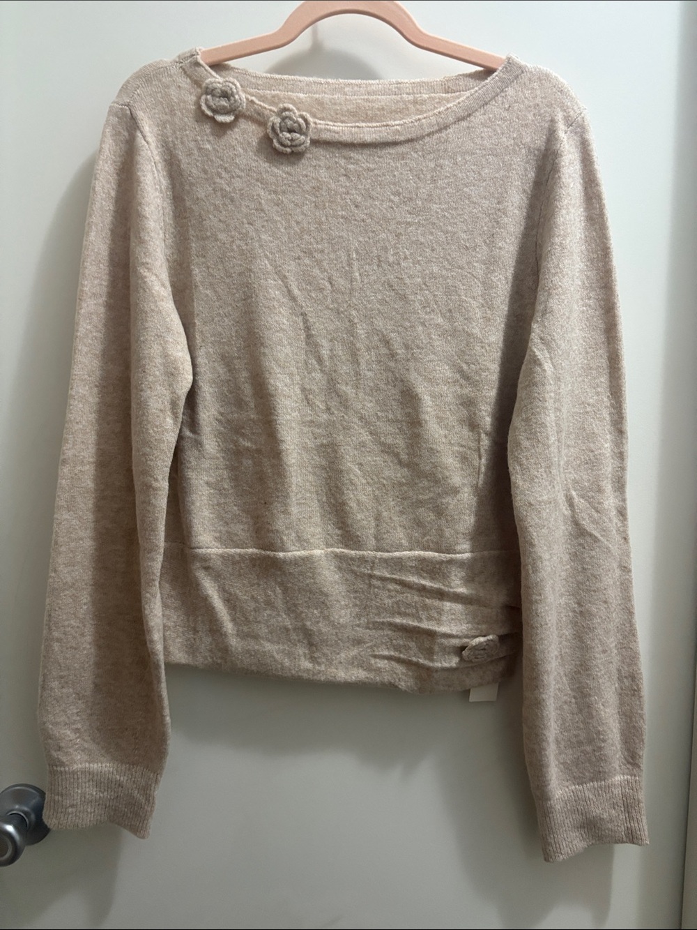 Commense Cream Crewneck Sweater with Floral Appliqué